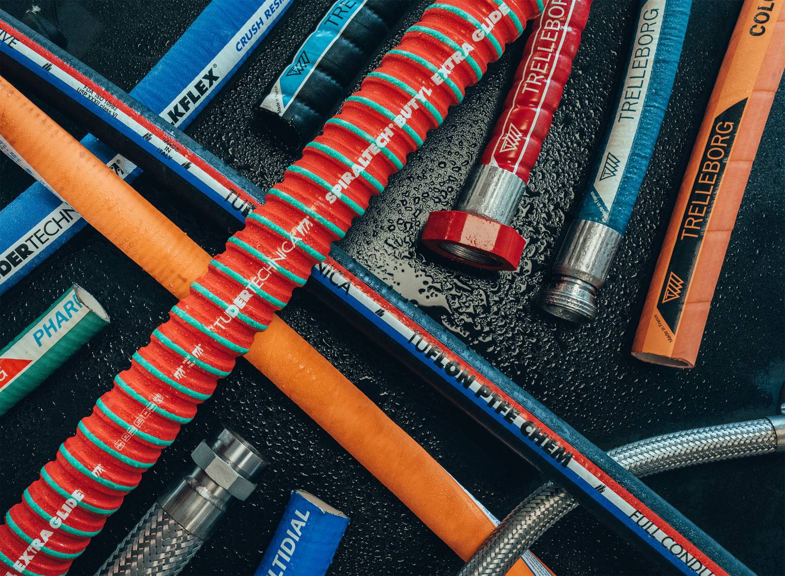 Vente et installation de tuyaux hydrauliques et industriels dans la région Paca 