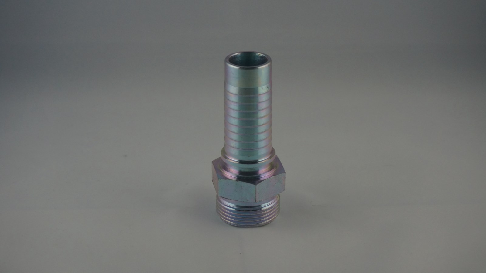 raccord à sertir filetage male