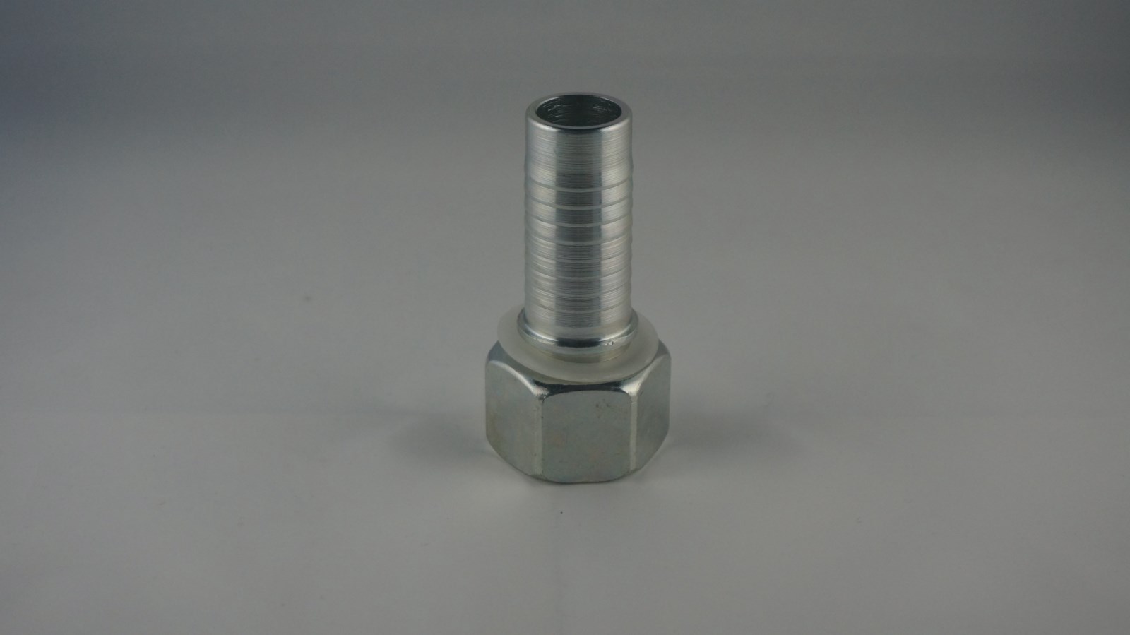 raccord à sertir femelle droit