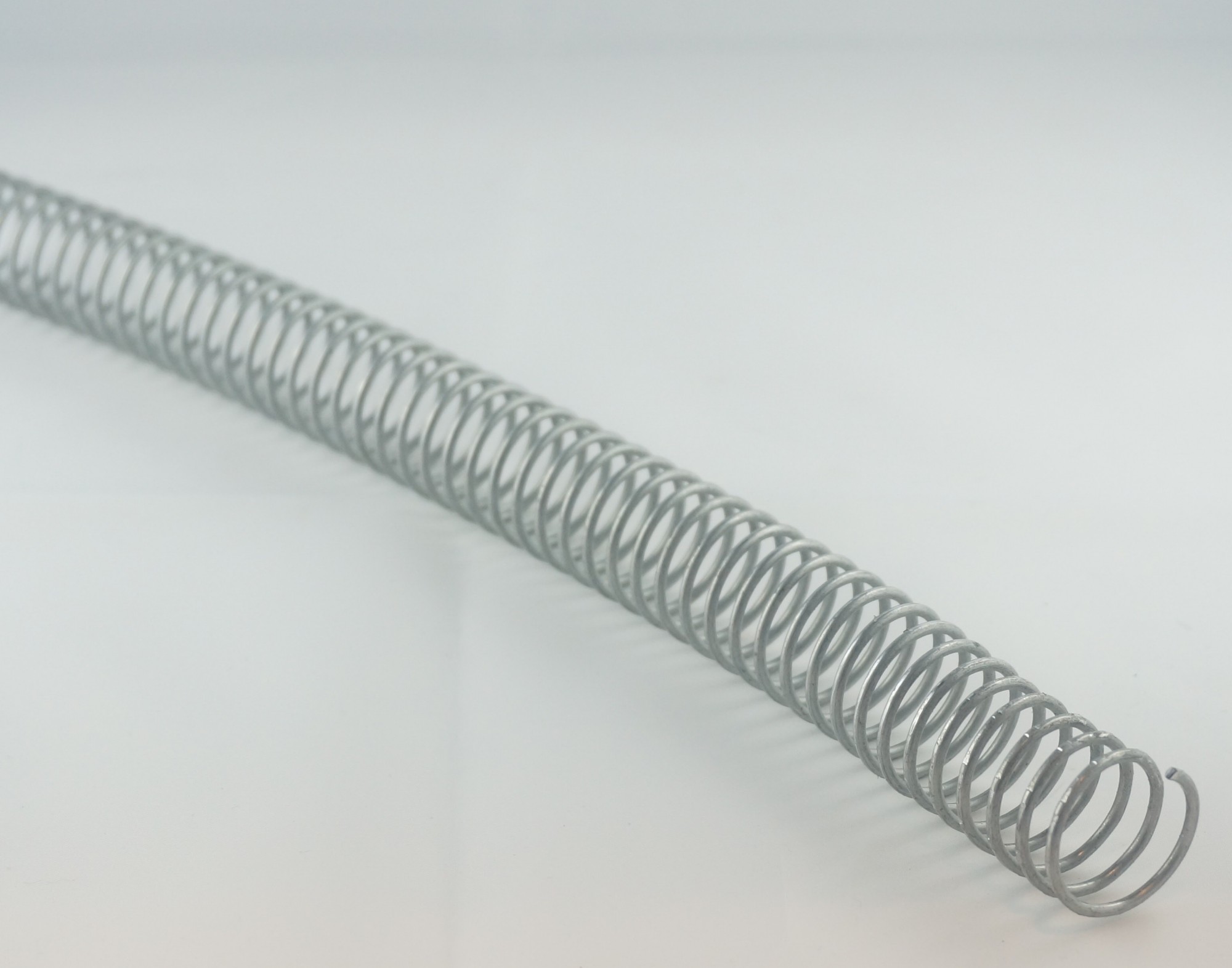 protection métallique pour tuyaux 