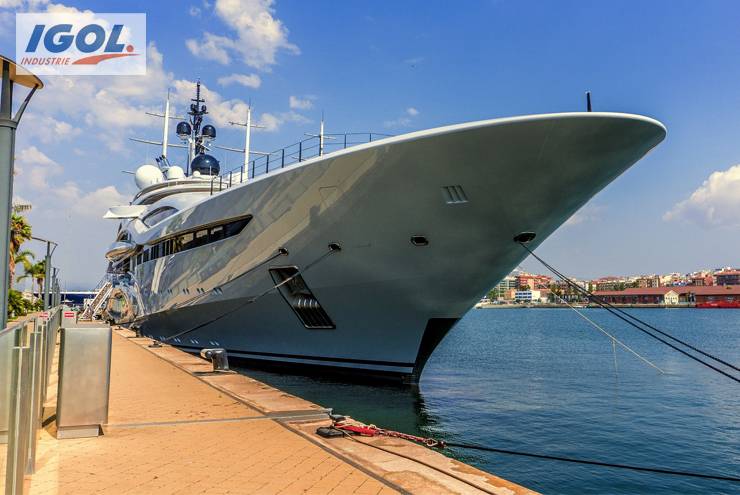 huiles moteurs bateau